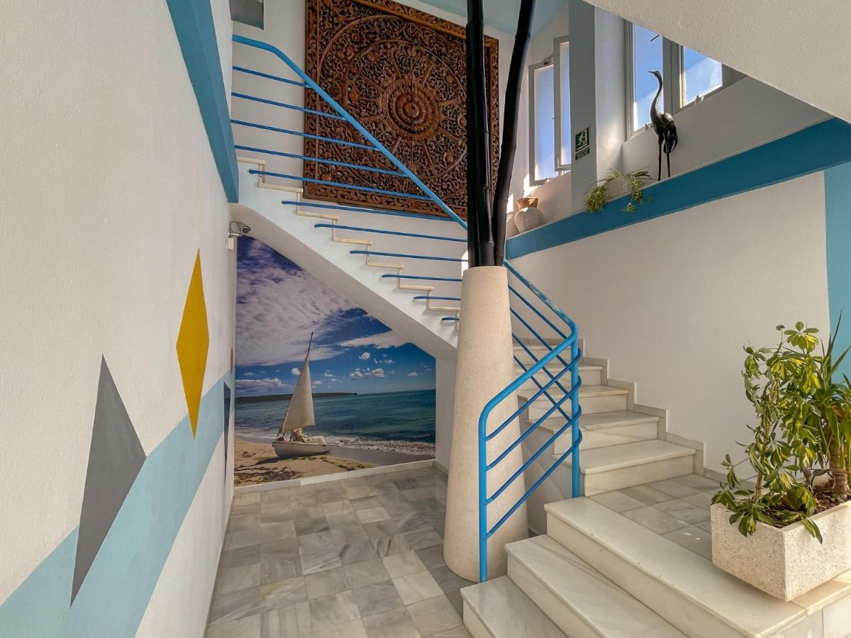 Apartamentos Cel Blau Санта-Эулалия-дель-Рио Экстерьер фото