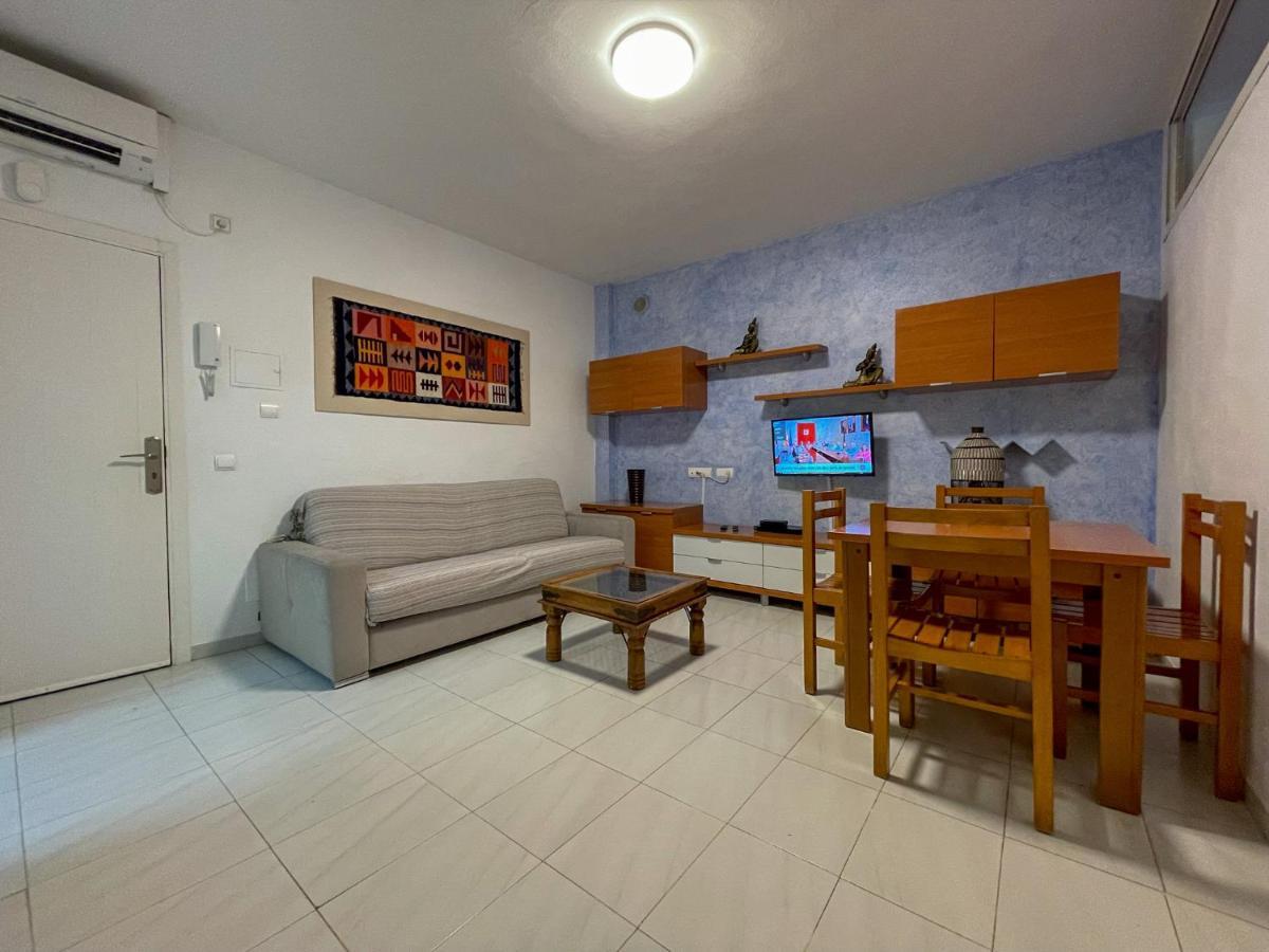 Apartamentos Cel Blau Санта-Эулалия-дель-Рио Экстерьер фото
