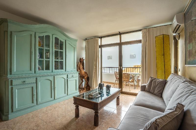 Apartamentos Cel Blau Санта-Эулалия-дель-Рио Номер фото
