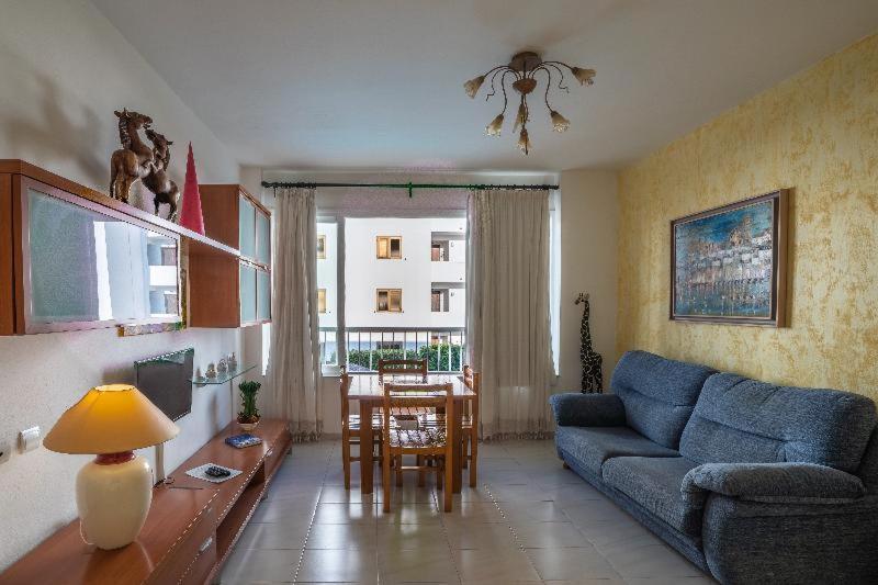 Apartamentos Cel Blau Санта-Эулалия-дель-Рио Номер фото