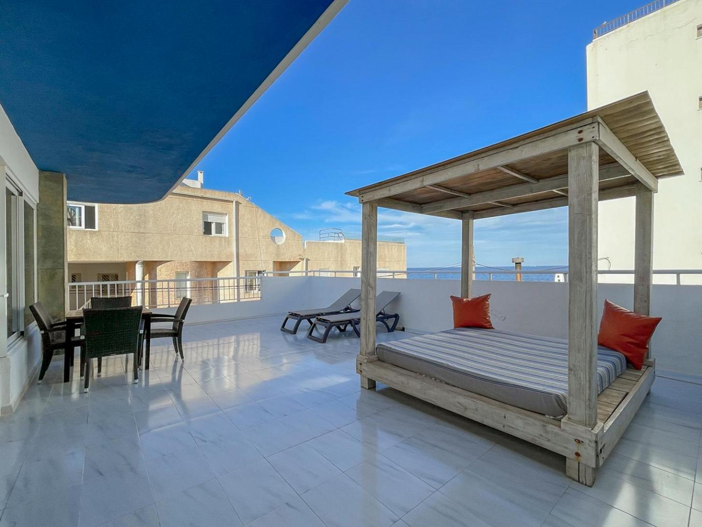Apartamentos Cel Blau Санта-Эулалия-дель-Рио Номер фото