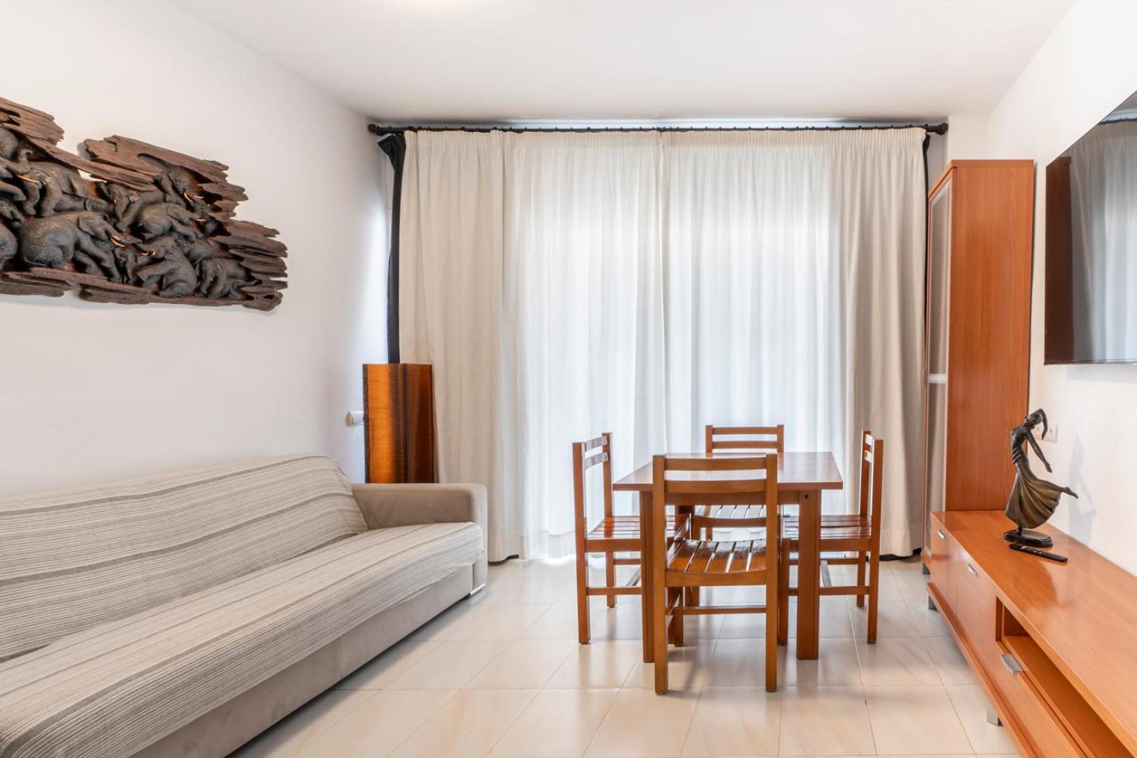 Apartamentos Cel Blau Санта-Эулалия-дель-Рио Номер фото